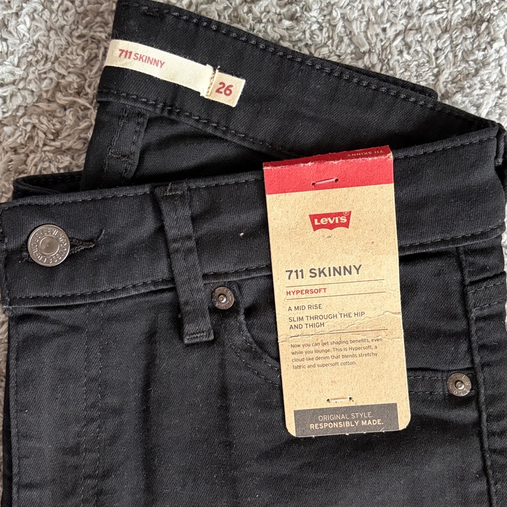✨$25✨Levi's 711 Skinny Jeans |Black | 2 Short | W26 L28  NWT - Picture 7 of 10